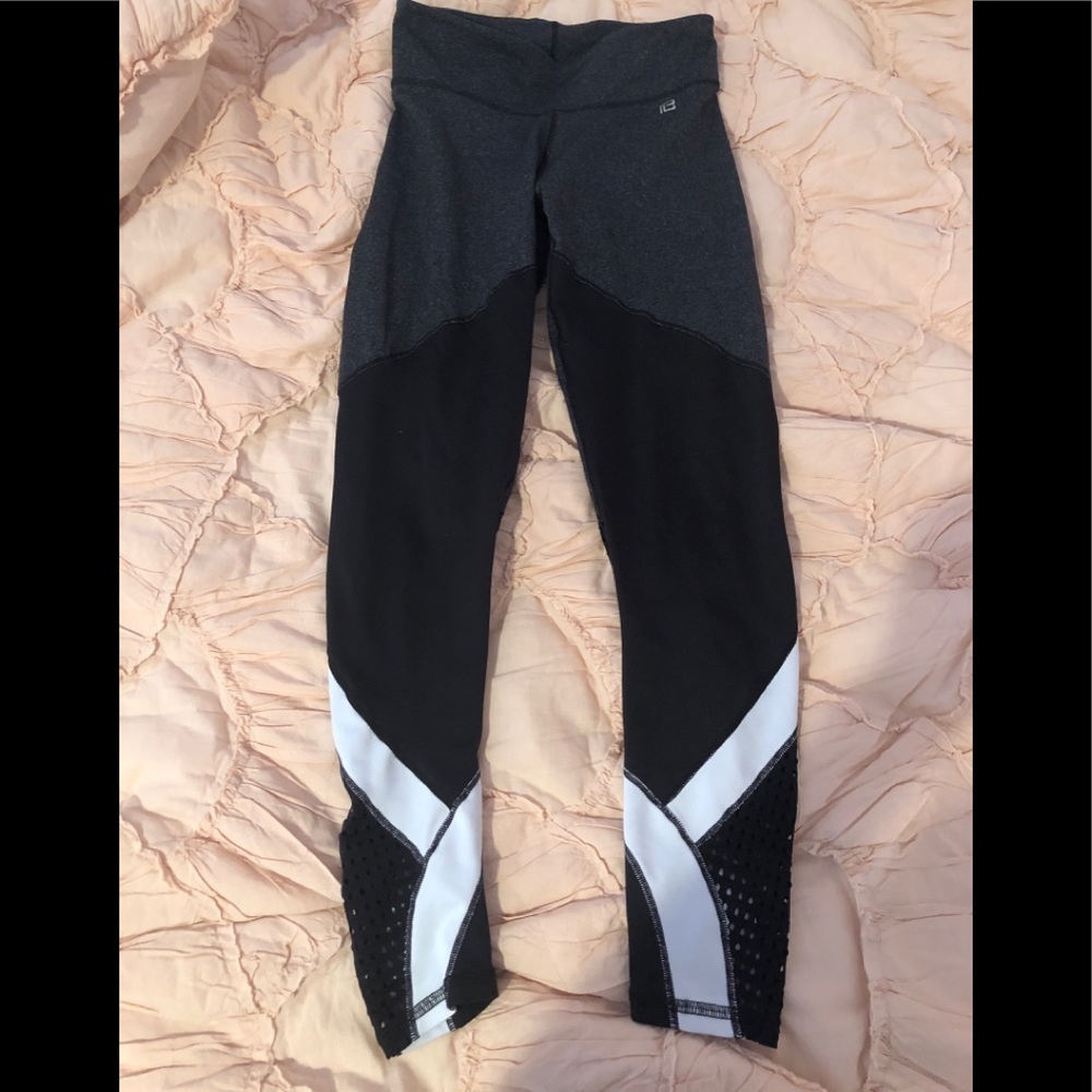 Body Language Leggings, small, Like New,onzie